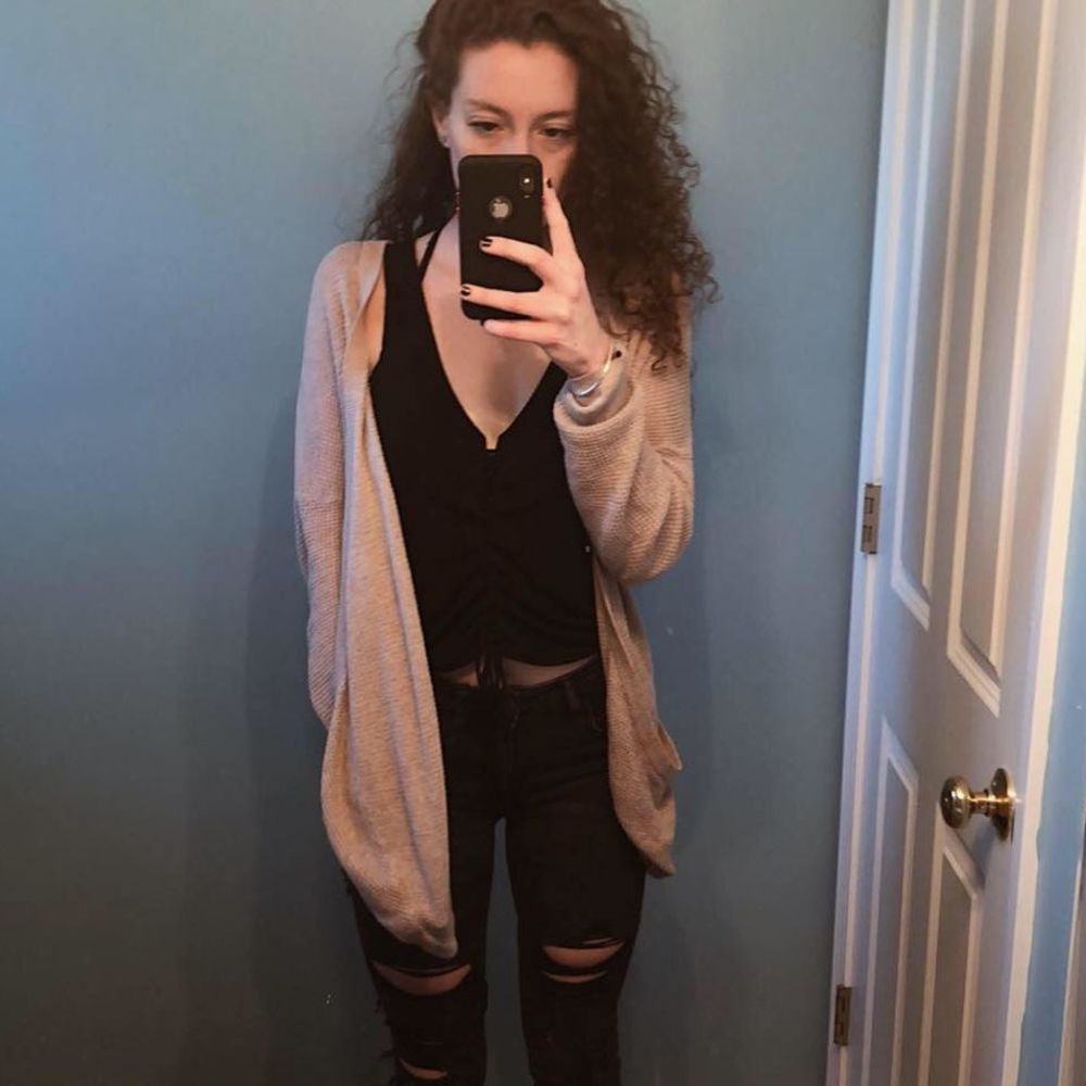 Meet your Posher, Brooke